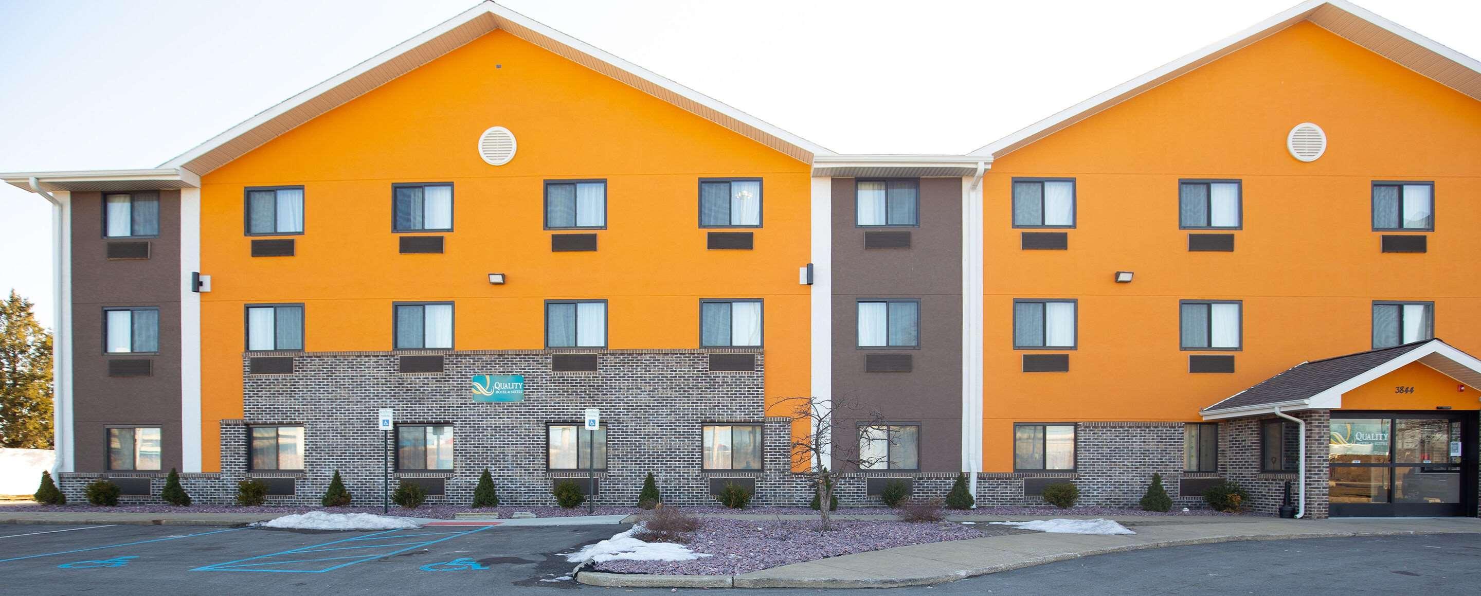 Quality Inn & Suites Hammond Near I-8090 Exterior foto
